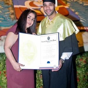 Meet your Posher, Julio